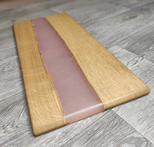 Charger l'image dans la galerie, planche de service résine époxy et chêne massif